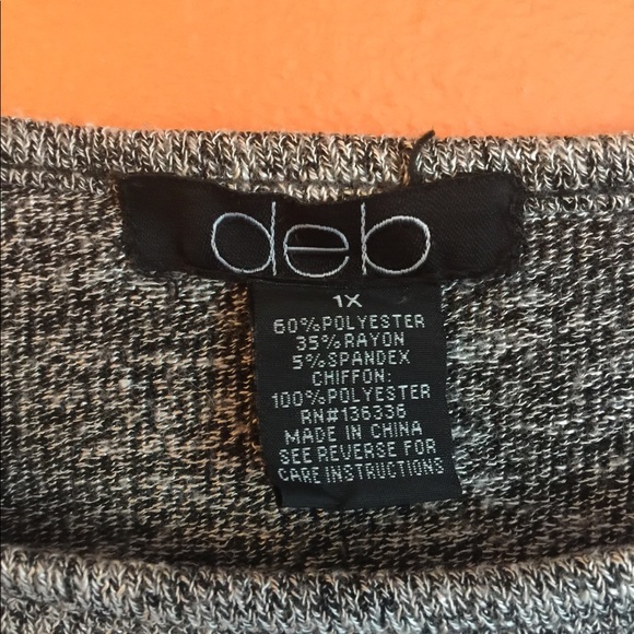 DEB knit ruffled top - Picture 3 of 3